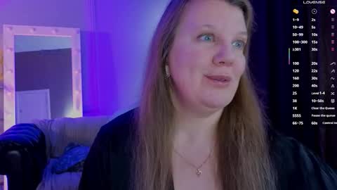 Anna online show from September 18, 2025, 10:06 am