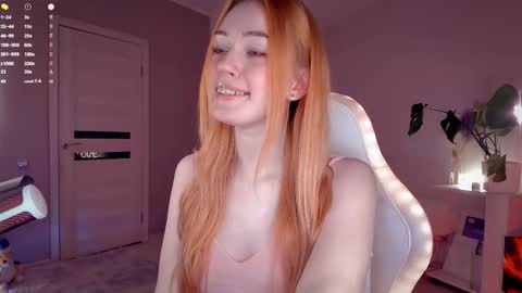 Snapshot of anna_bronson chatting on December 2, 2025, 12:54 pm Anna online show from December 2, 2025, 12:54 pm