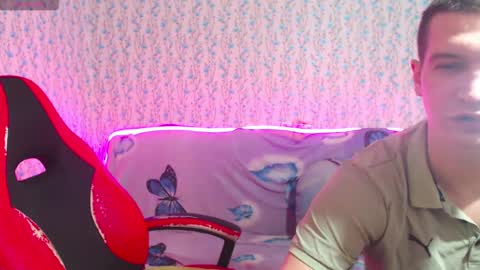 AnnaJake online show from January 22, 2025, 5:48 am