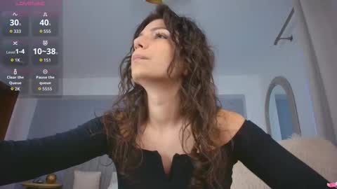 Anna online show from December 2, 2025, 7:36 am