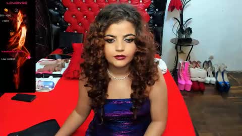 Ana   online show from September 15, 2025, 10:21 pm