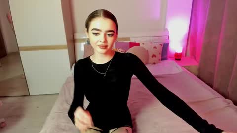 Anna online show from February 4, 2025, 3:36 pm
