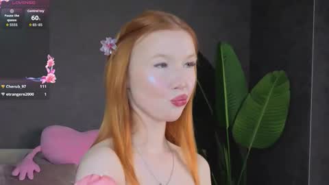 Snapshot of anna_patterson chatting on September 17, 2025, 8:49 am Anna online show from September 17, 2025, 8:49 am