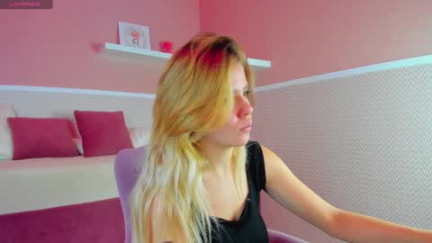 Anna online show from December 2, 2024, 1:03 am