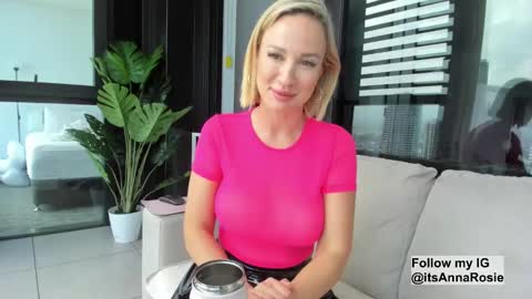 Anna online show from February 13, 2025, 4:22 am
