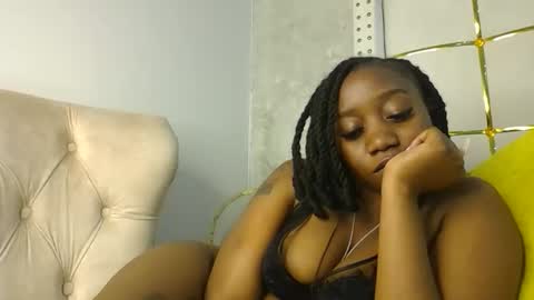 Snapshot of annabel038 chatting on September 25, 2025, 12:25 am Annabel online show from September 25, 2025, 12:25 am