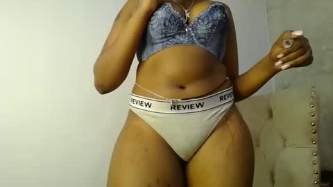 Snapshot of annabel038 chatting on October 14, 2025, 9:04 pm Annabel online show from October 14, 2025, 9:04 pm