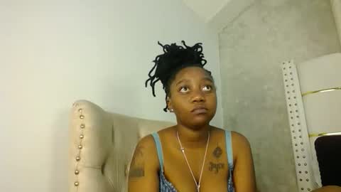 Snapshot of annabel038 chatting on October 17, 2025, 7:49 pm Annabel online show from October 17, 2025, 7:49 pm