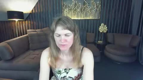 Snapshot of annabel_xxx chatting on April 23, 2026, 5:59 pm Annabel online show from April 23, 2026, 5:59 pm