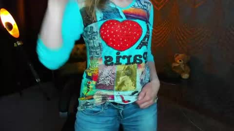 Snapshot of annabel_xxx chatting on April 30, 2026, 8:57 pm Annabel online show from April 30, 2026, 8:57 pm