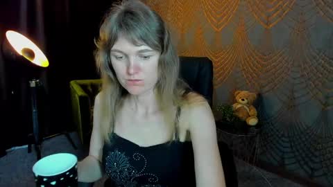 Snapshot of annabel_xxx chatting on May 16, 2026, 6:32 am Annabel online show from May 16, 2026, 6:32 am