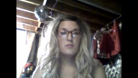 Snapshot of annabelle7777 chatting on January 6, 2025, 8:39 pm Anna online show from January 6, 2025, 8:39 pm