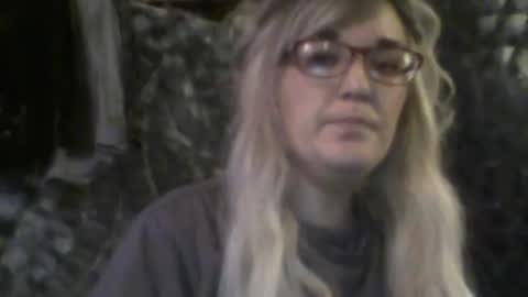 Snapshot of annabelle7777 chatting on January 12, 2025, 5:44 pm Anna online show from January 12, 2025, 5:44 pm