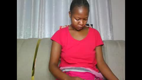 Snapshot of annabelle_doll8 chatting on September 10, 2025, 9:20 am Bell online show from September 10, 2025, 9:20 am