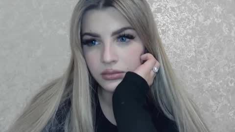 annabeth01 online show from November 11, 2025, 12:54 am