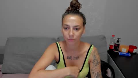 annabishop online show from November 21, 2025, 12:21 am