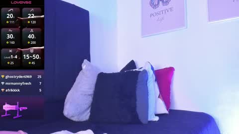 Anna online show from February 7, 2025, 5:10 am