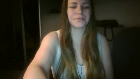 annadiamond1 online show from January 18, 2025, 9:13 pm