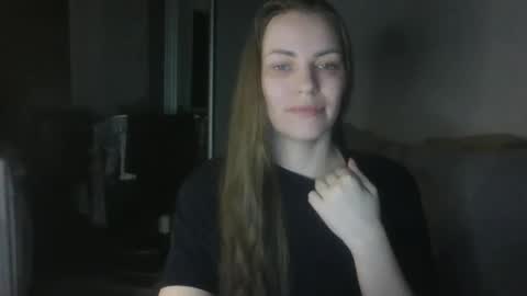 annadiamond1 online show from May 2, 2026, 10:26 pm