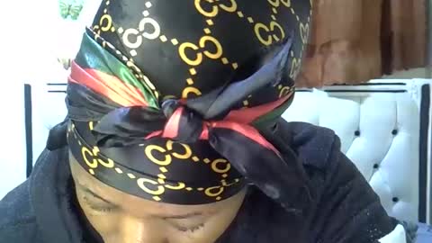 annaelle234 online show from October 26, 2025, 8:59 pm