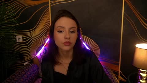 Anna online show from March 7, 2025, 10:32 pm