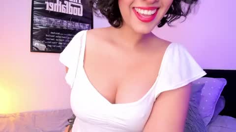Snapshot of annafoox_ chatting on May 16, 2026, 12:48 pm annafoox_ online show from May 16, 2026, 12:48 pm