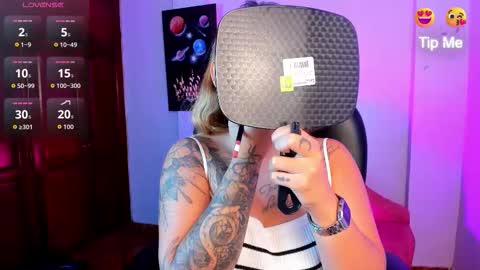 Ana Foxxx online show from February 10, 2026, 11:03 am