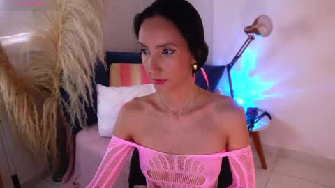 Anna k online show from February 18, 2026, 8:05 pm