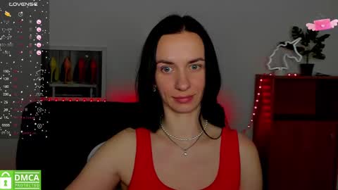 Snapshot of annakillian_kiss chatting on February 19, 2025, 12:44 pm Anna online show from February 19, 2025, 12:44 pm
