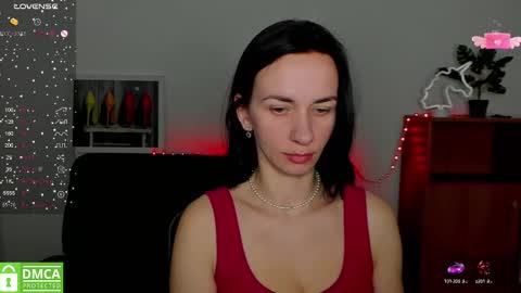 Snapshot of annakillian_kiss chatting on March 11, 2025, 12:28 pm Anna online show from March 11, 2025, 12:28 pm