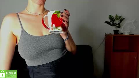 Snapshot of annakillian_kiss chatting on November 24, 2025, 6:24 am Anna online show from November 24, 2025, 6:24 am