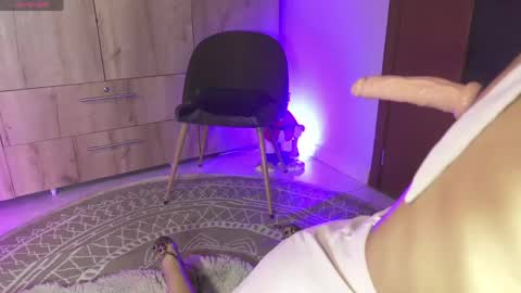 Anna online show from May 8, 2026, 10:26 pm