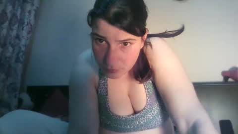 Snapshot of annalouna chatting on October 31, 2025, 4:30 pm Anna online show from October 31, 2025, 4:30 pm