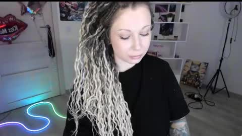 Snapshot of annanebula chatting on March 6, 2026, 7:21 pm Anna online show from March 6, 2026, 7:21 pm