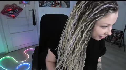 Snapshot of annanebula chatting on March 22, 2026, 3:04 pm Anna online show from March 22, 2026, 3:04 pm