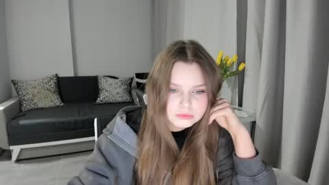 Anna online show from February 16, 2025, 4:32 pm
