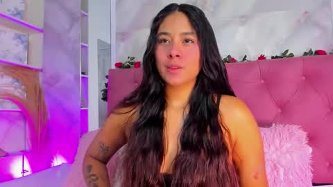 Anna online show from November 21, 2025, 4:38 pm