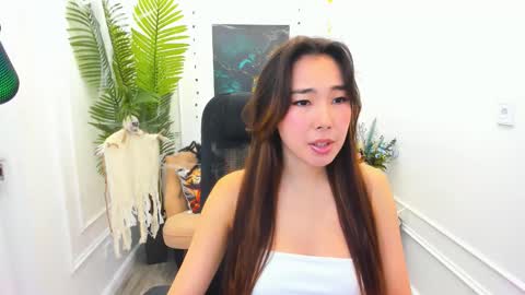 Anna online show from October 22, 2025, 4:24 am