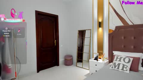 Snapshot of annasimonsj chatting on September 11, 2025, 1:17 am Anna online show from September 11, 2025, 1:17 am