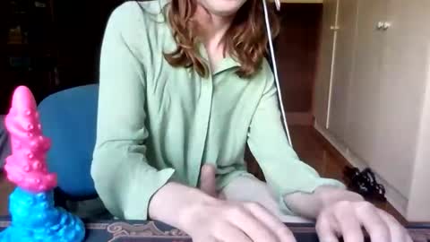 annavie online show from November 3, 2025, 12:46 am