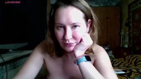 AnnaXLovers online show from December 5, 2024, 3:06 pm