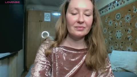 AnnaXLovers online show from April 30, 2026, 2:12 pm