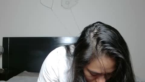 Anna online show from December 15, 2025, 5:23 am