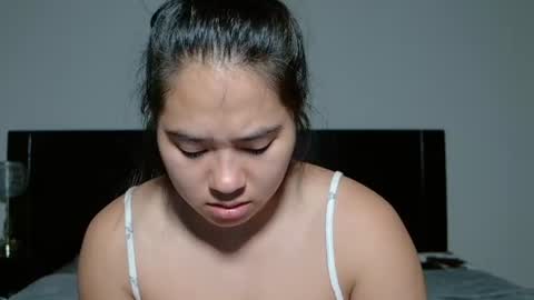 Anna online show from August 6, 2026, 2:35 am