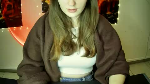 Snapshot of annbelll chatting on September 26, 2025, 6:06 am Bella online show from September 26, 2025, 6:06 am