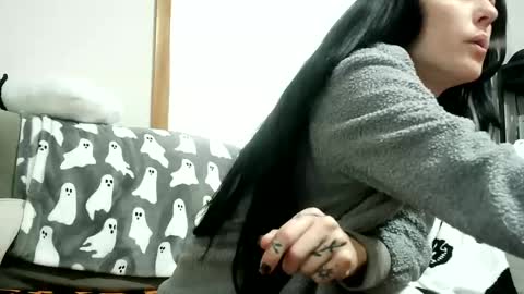 Snapshot of anne12369 chatting on September 18, 2025, 1:13 pm anne online show from September 18, 2025, 1:13 pm