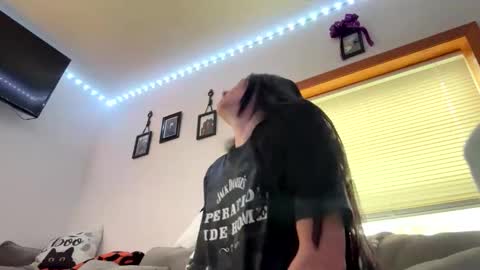 Snapshot of anne12369 chatting on October 19, 2025, 4:40 pm anne online show from October 19, 2025, 4:40 pm