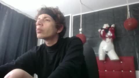 Snapshot of anne_castle86 chatting on November 6, 2025, 6:25 am Anne online show from November 6, 2025, 6:25 am