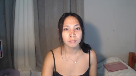 anne_chanelx online show from May 2, 2026, 4:28 am