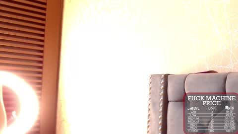       online show from November 11, 2025, 2:00 am